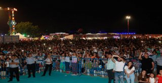 Adana’da Feride Hilal Akın Rüzgarı