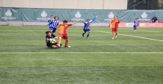 İBB Akademi Kupası Şampiyonu Galatasaray Oldu