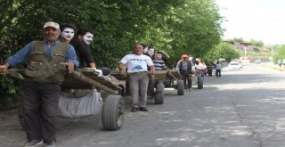 Pandomim atölyesi On Gözlü Köprüsü’nde gösteri düzenledi