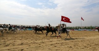 Başkan Uysal 'dan müjde : 'gençler geleneksel sporları her zaman yapabilecek'