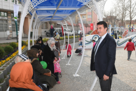 Osmangazi Belediyesi,Bahar Meydani ve Parkını hizmete açtı.