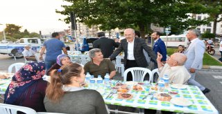  Edremit Şehit Hamdi Bey Meydanı’nda  5 bin kişilik iftar.