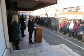 Bozbey’den öğrencilere: Tatilde en az bir kitap okuyun