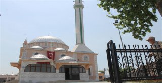 Sümbüllük Cami Törenle İbadete Açıldı