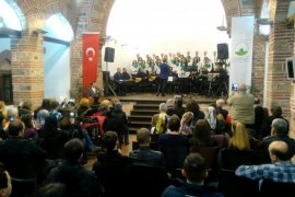 Osmangazi’den Kahramanlık ve Gurbet Konseri