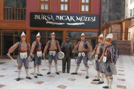 Bıçak Müzesi’nde ‘Kılıç Kalkan’ sürprizi