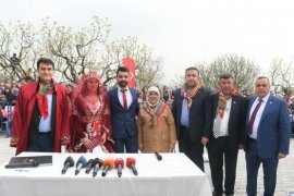 Osmangazi’de Köy Düğünü Geleneği Yaşatılıyor