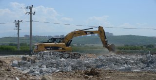 Kaçaktan Temizlenen Arazi Tarıma Açıldı