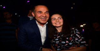 Adana’da Feride Hilal Akın Rüzgarı