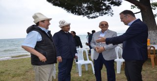 İznik Gölü Kenarında Kırgız Şenliği