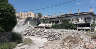 Büyükşehir Belediyesi’nden Adana Müze Kompleksine Çevre Düzenlemesi