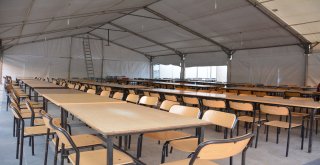 Artvin Belediyesi İftar Çadırlarını Kurdu
