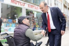 Başkan Türkyılmaz gece gündüz sahada