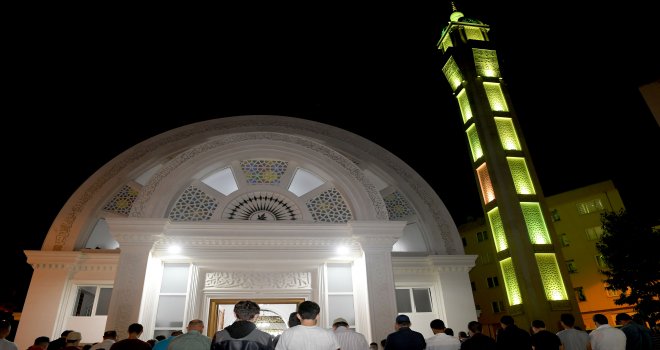 Demirtaş Cami İlk Teravih Namazı İle İbadete Açıldı