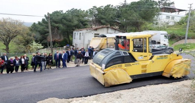 Mudanya Belediyesi'nden Yalıçiftlik'e 2.5 Km Asfalt