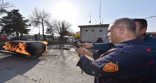 Ankara İtfaiye ekipleri,termal kameraları kullanmaya başladı.