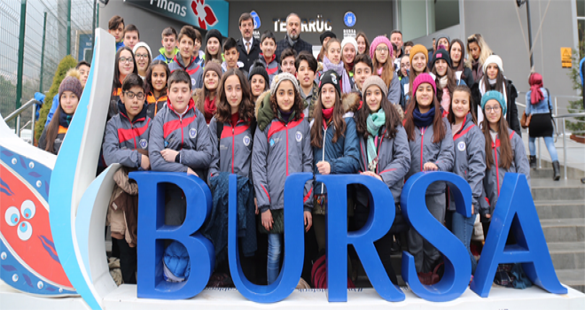 Bursa Büyükşehir  Uludağ'ı öğrencilere açtı