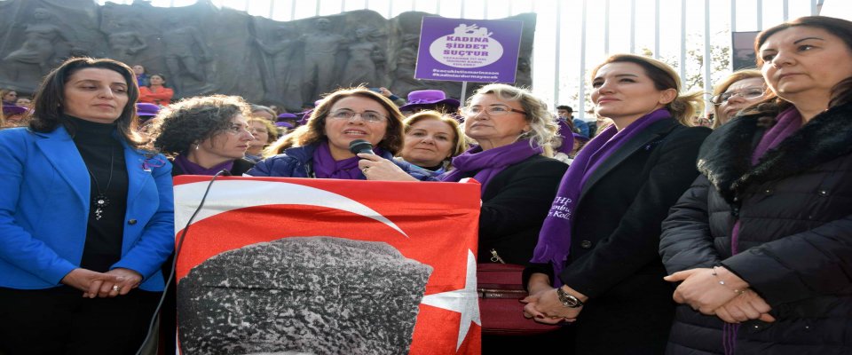 KADINLARIN SESİ BURSA’DA YANKILANDI: ŞİDDETE HAYIR!