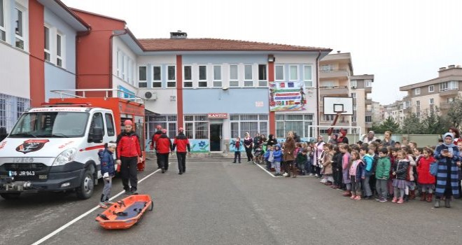 Mudanya Belediyesi Arama Kurtarma'dan deprem  tatbikatları