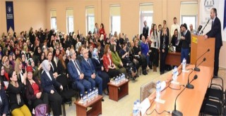 Bursa Büyükşehir'in  panelinde 'kadın,hak ve adalet' konuşuldu