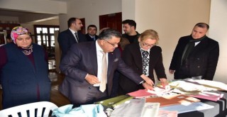 Başkan Yağcı, Osmanlı Kültür ve El Sanatları Merkezini ziyaret etti.