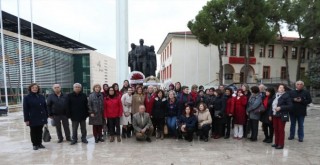 Kadın Meclisi'nden Ata'ya minnet