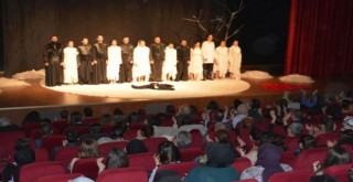 ‘Troyalı Kadınlar’ Çanakkale’de