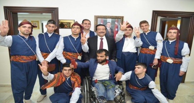 Engellilerden Başkan Atilla'ya ziyaret