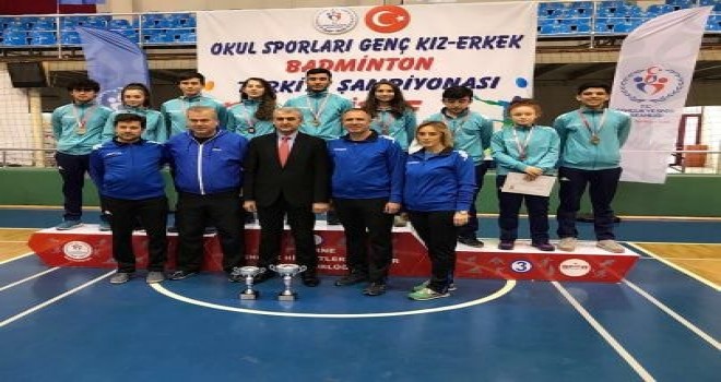 Osmangazili Badmintoncular Hindistan Yolcusu