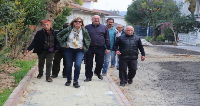 Adalar Belediyesi, Lozan Zaferi Caddesi'ni  yeniliyor.