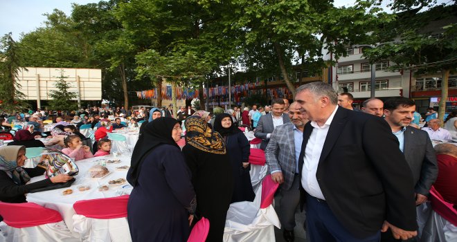 Hendek Atatürk Parkı Törenle Açıldı