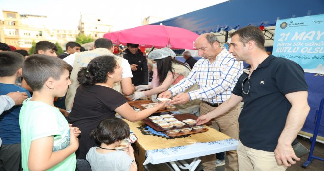 Dünya Süt Günü’nde vatandaşlara sütlaç dağıtıldı