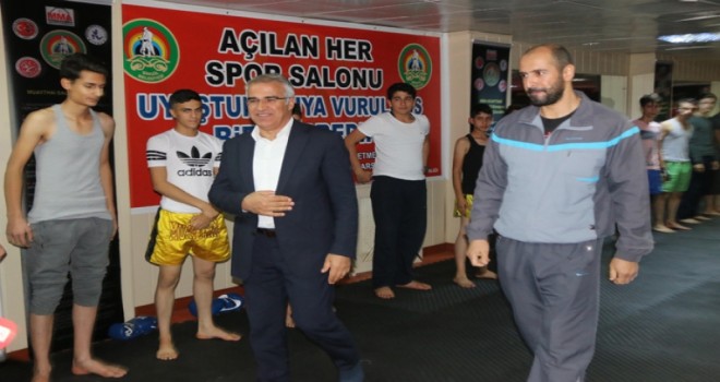 Bingöl'de uyuşturucuya spor darbesi